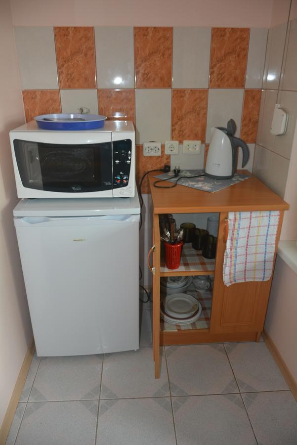 Guesthouse "Nakvyne Pas Zveja" Purvynes Street Nida Luaran gambar