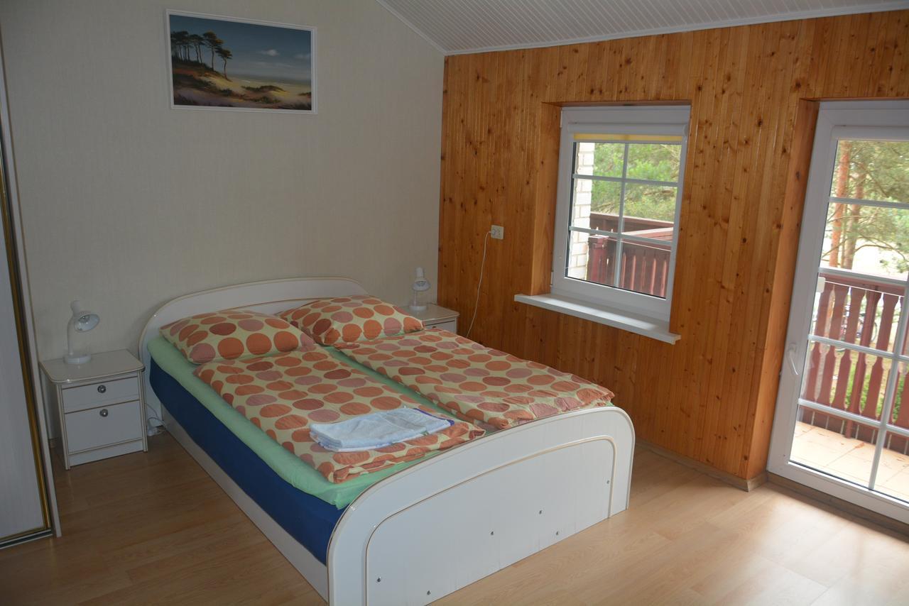 Guesthouse "Nakvyne Pas Zveja" Purvynes Street Nida Luaran gambar