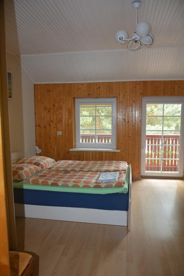 Guesthouse "Nakvyne Pas Zveja" Purvynes Street Nida Luaran gambar